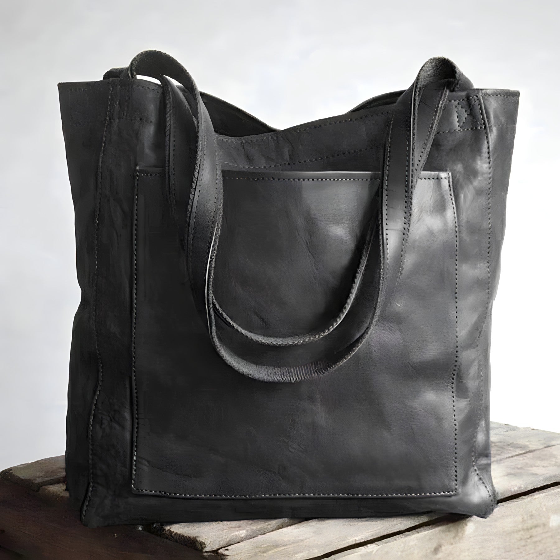 Carol - Modern Chic Leather Tote Bag